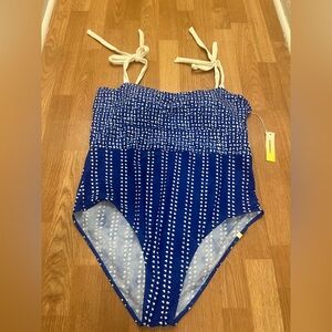 NWT Summersalt One Piece Swimsuit Size 20 Blue White Batik Dot Bandeau